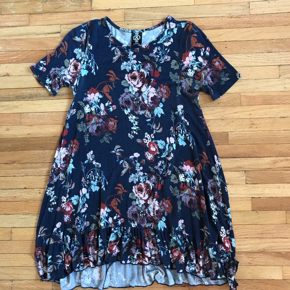 Ruffled tunic - Picture 2 of 5
